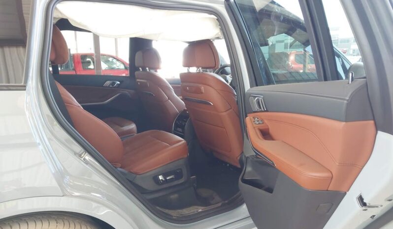 
								2026 BMW X7 full									