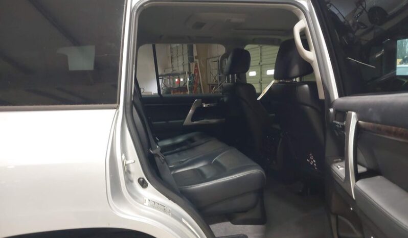 
								2014 Toyota Land cruiser full									