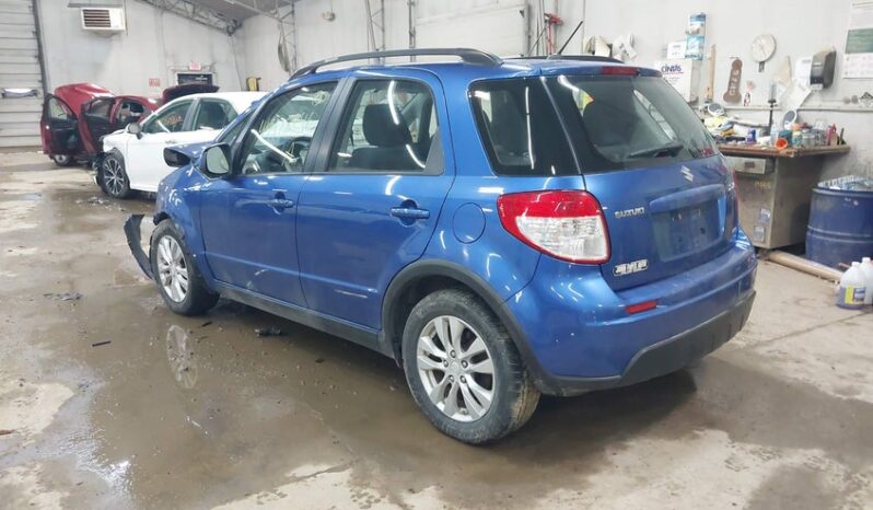 
								2013 Suzuki Sx4 full									