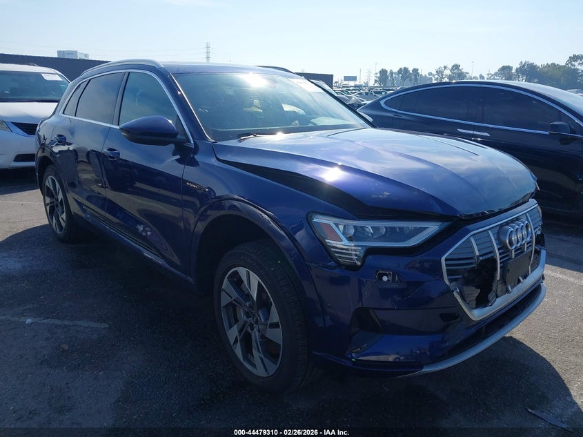 2022 Audi E-tron