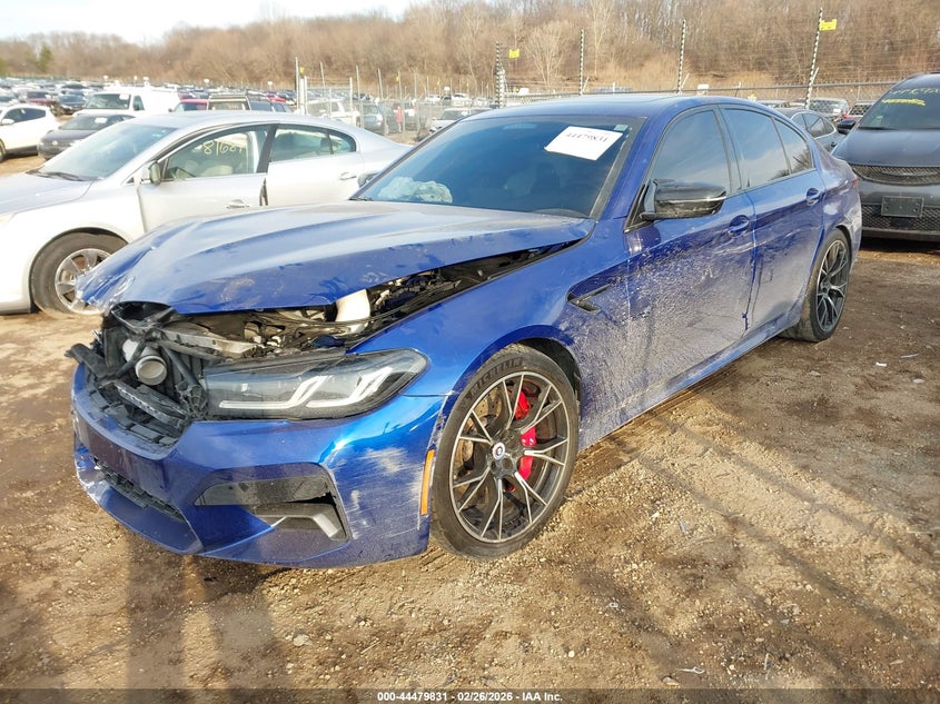 2023 BMW M5