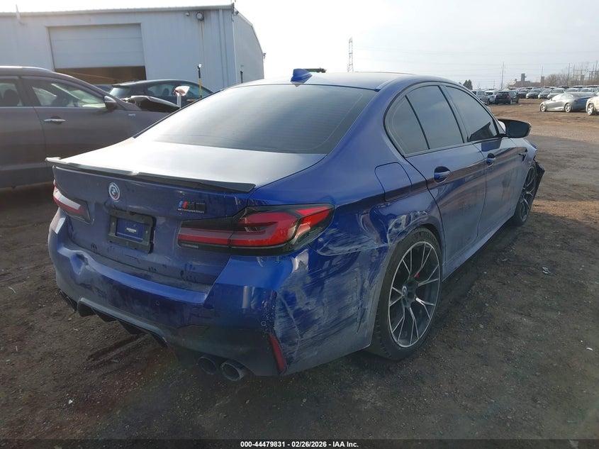 2023 BMW M5