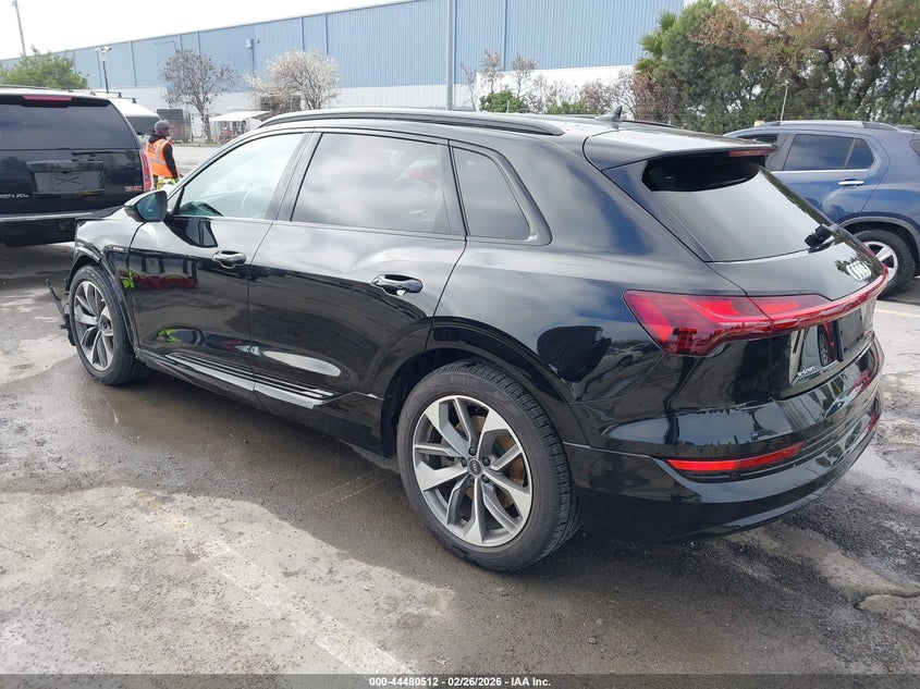 2021 Audi E-tron