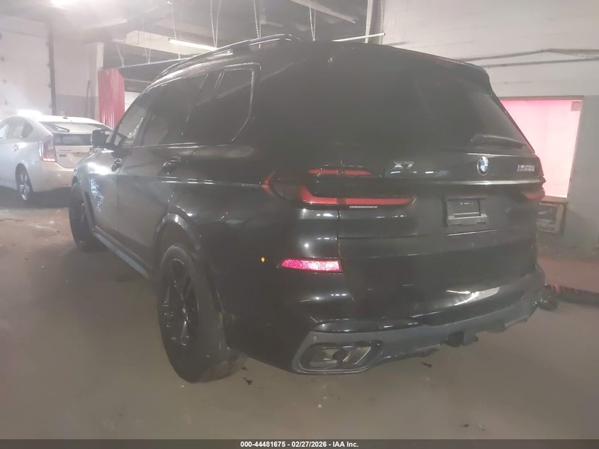 2026 BMW X7