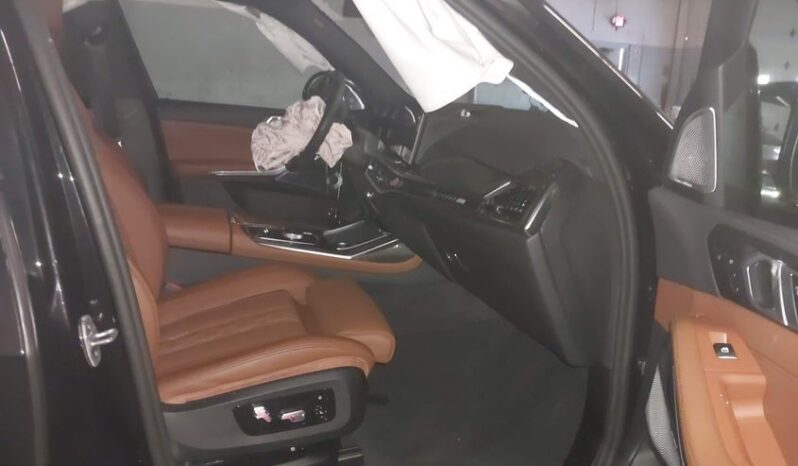 
								2026 BMW X7 full									