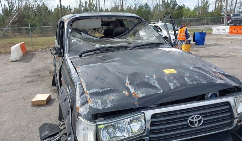 
								1995 Toyota Land cruiser full									