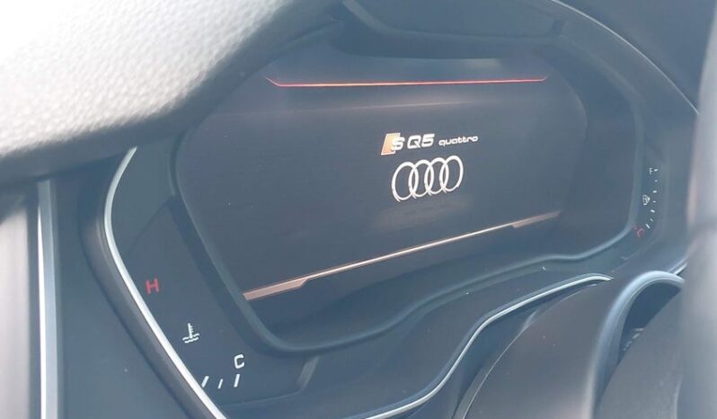 
								2018 Audi Sq5 full									