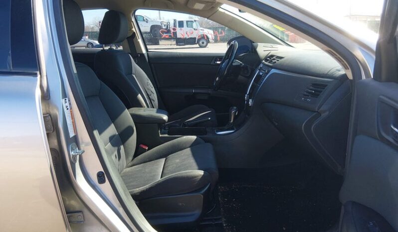 
								2012 Suzuki Kizashi full									