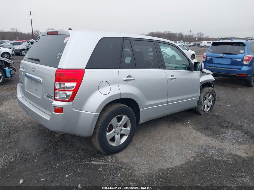 2012 Suzuki Grand vitara