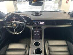 
										2022 Porsche Taycan full									