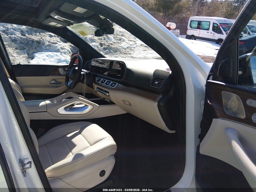 2025 Mercedes-benz Gls-klasse