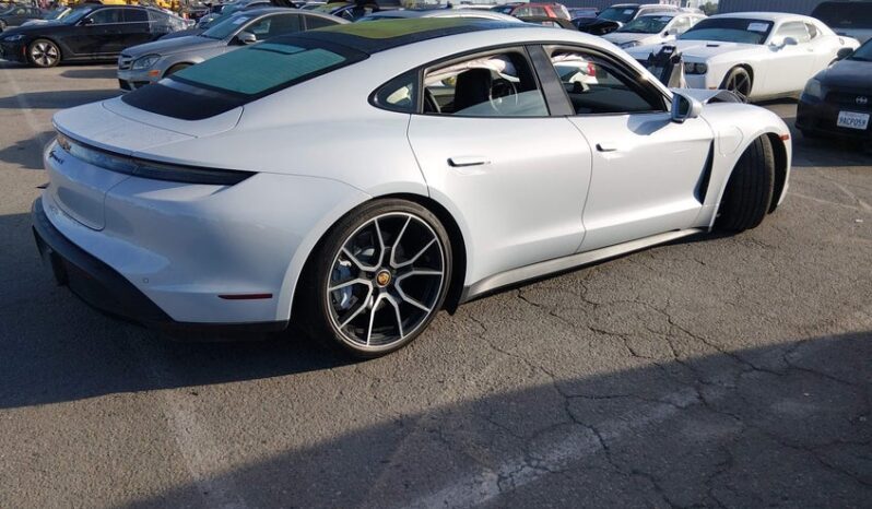 
								2023 Porsche Taycan full									
