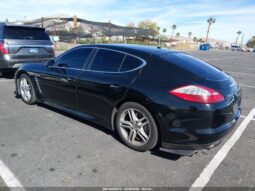 
										2013 Porsche Panamera full									