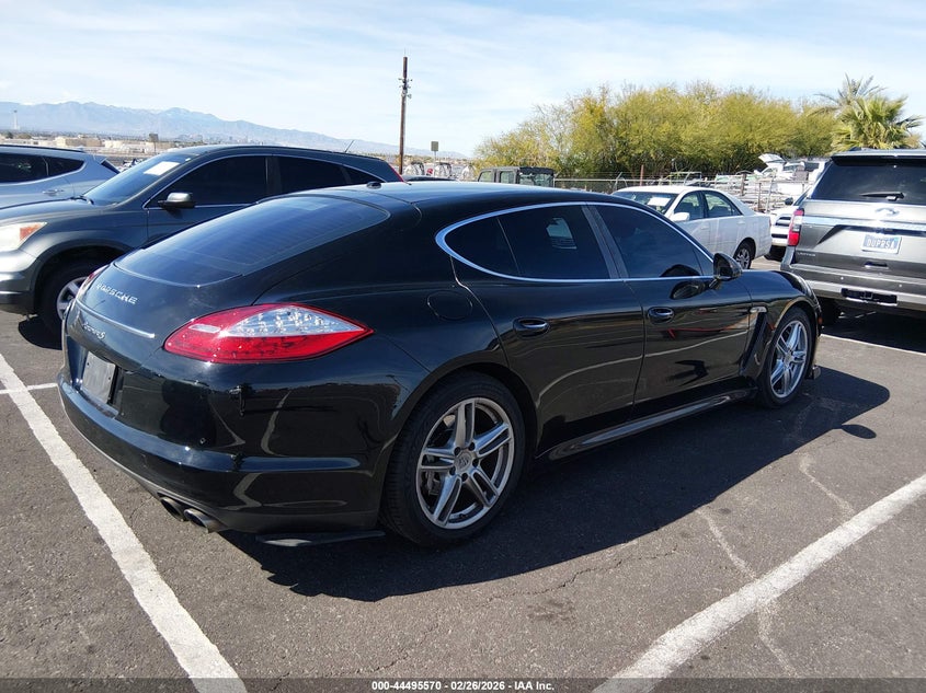 2013 Porsche Panamera