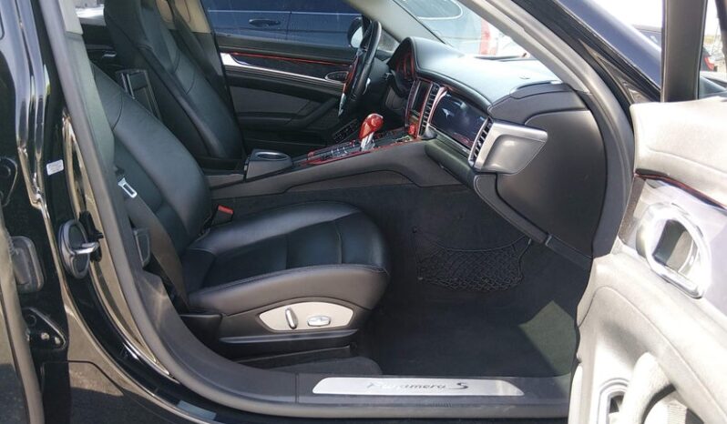 
								2013 Porsche Panamera full									