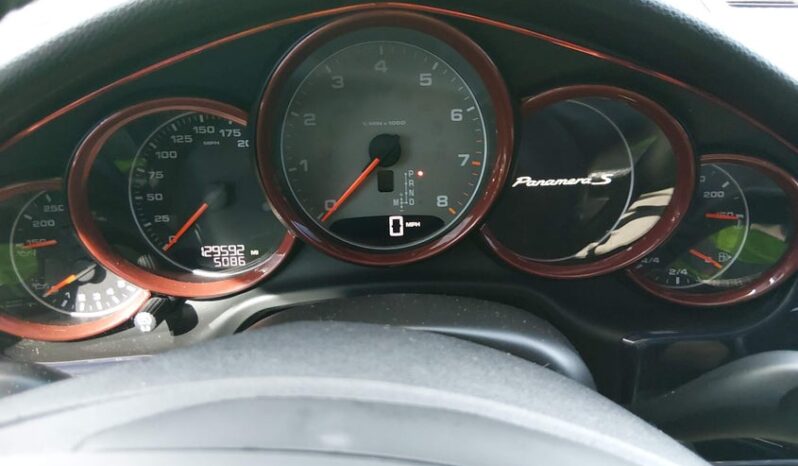 
								2013 Porsche Panamera full									