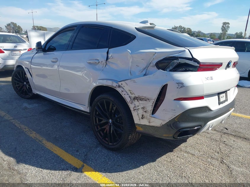 2022 BMW X6