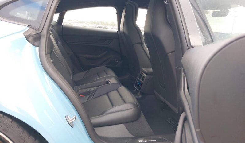 
								2024 Porsche Taycan full									
