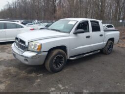 
										2006 Dodge Dakota full									