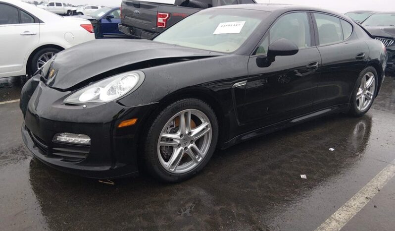 
								2013 Porsche Panamera full									