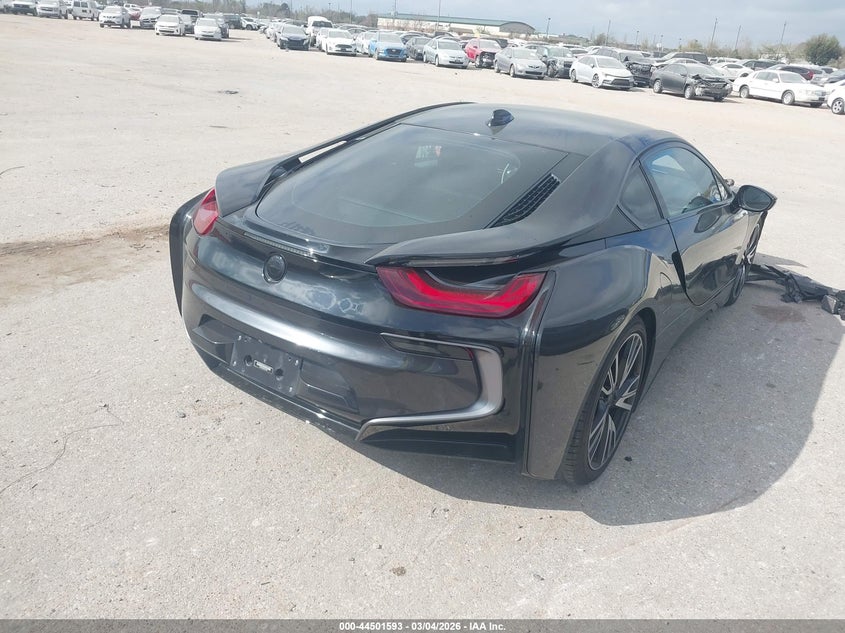 2015 BMW I8