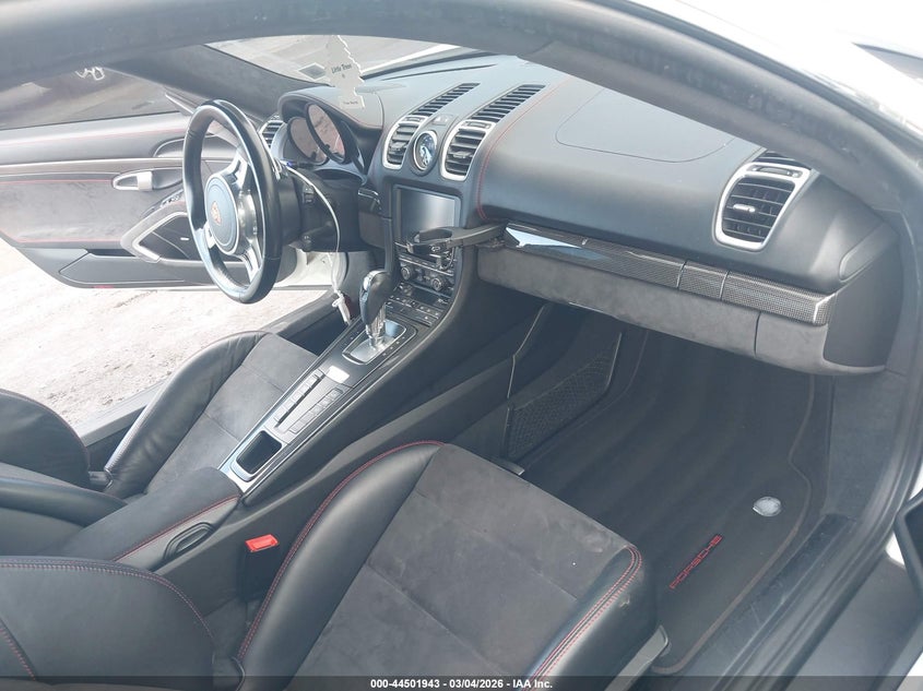 2015 Porsche Cayman