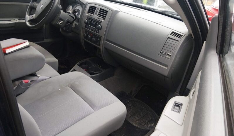 
								2006 Dodge Dakota full									