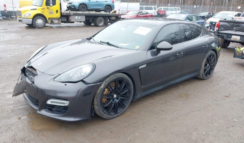 
								2013 Porsche Panamera full									
