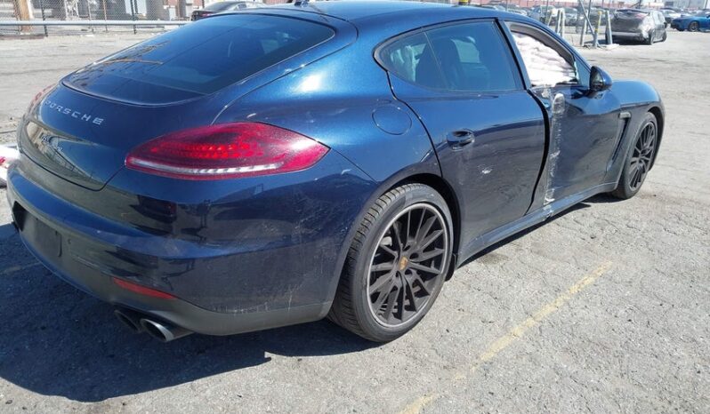 
								2016 Porsche Panamera full									