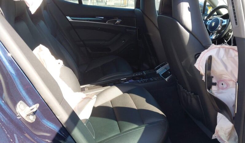 
								2016 Porsche Panamera full									