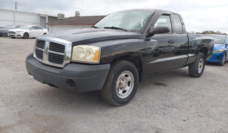 
								2005 Dodge Dakota full									