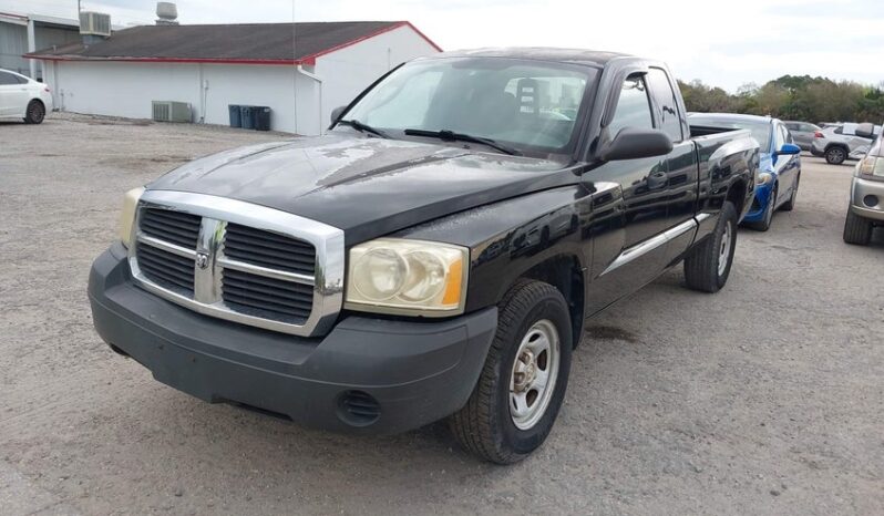 
								2005 Dodge Dakota full									