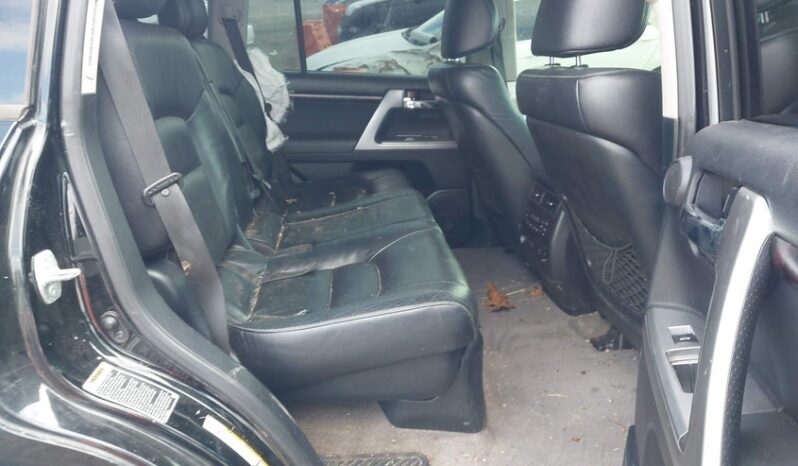 
								2013 Toyota Land cruiser full									