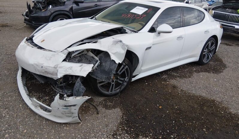 
								2013 Porsche Panamera full									