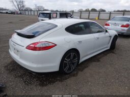 
										2013 Porsche Panamera full									