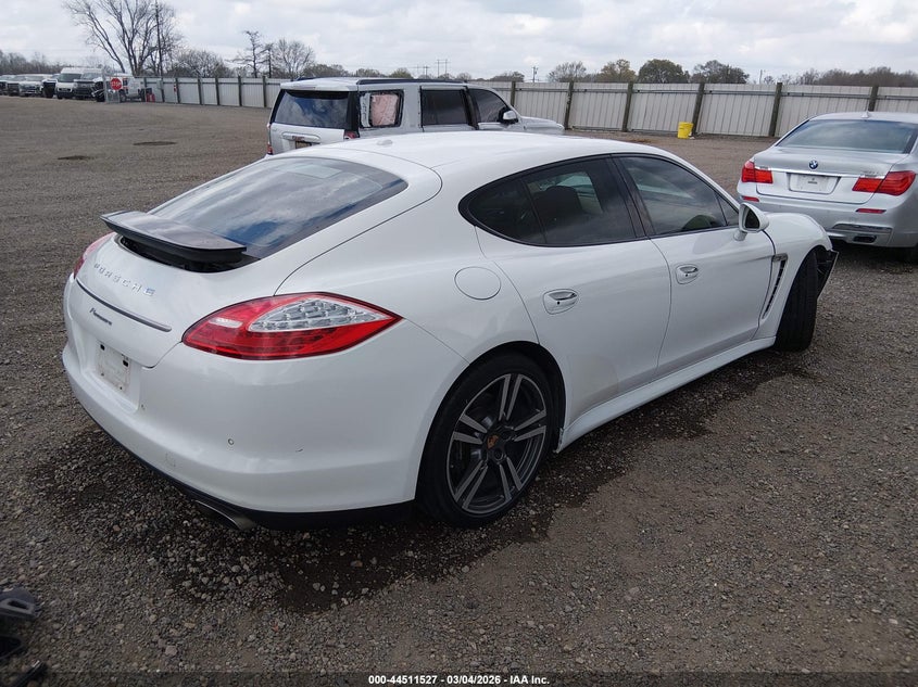 2013 Porsche Panamera