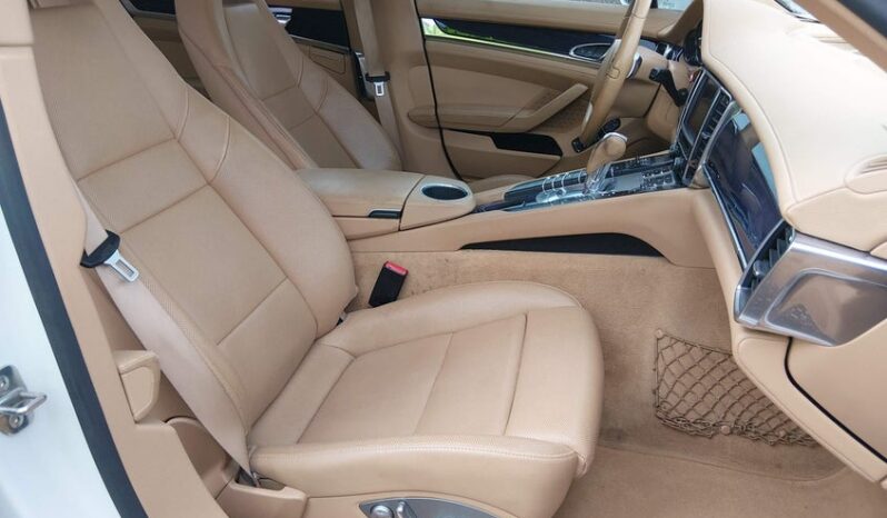 
								2013 Porsche Panamera full									
