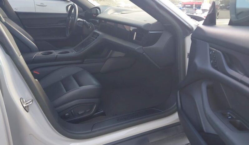 
								2023 Porsche Taycan full									