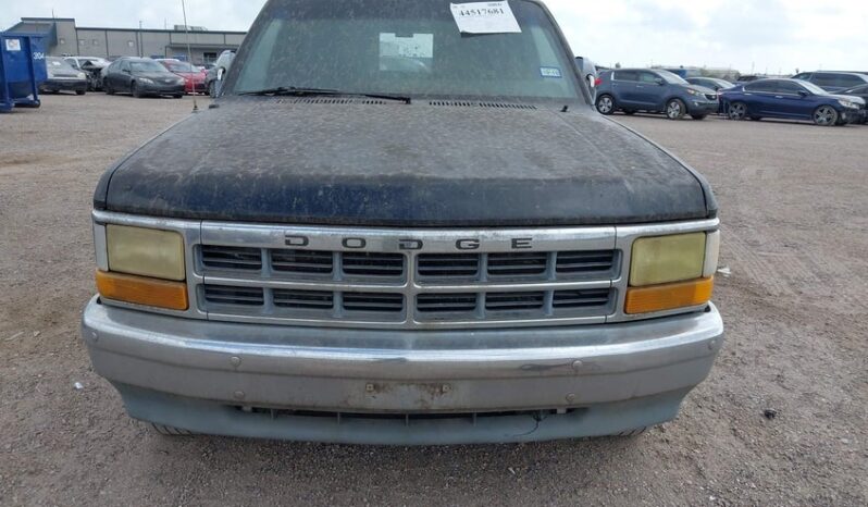 
								1993 Dodge Dakota full									