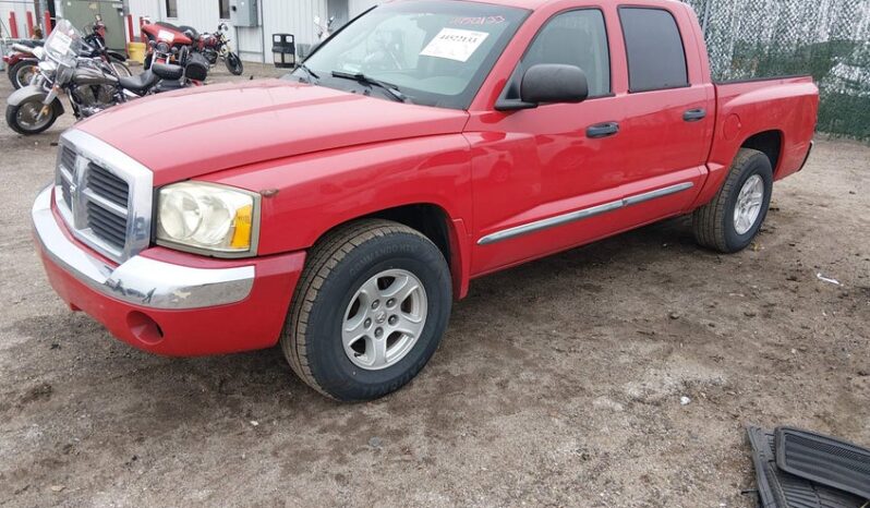 
								2005 Dodge Dakota full									