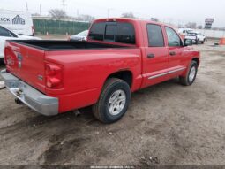 
										2005 Dodge Dakota full									