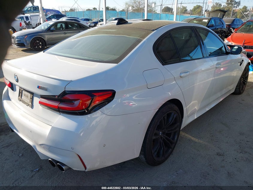 2021 BMW M5