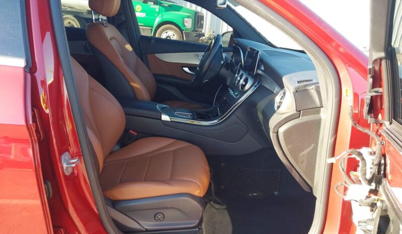 
								2020 Mercedes-benz Glc coupe full									