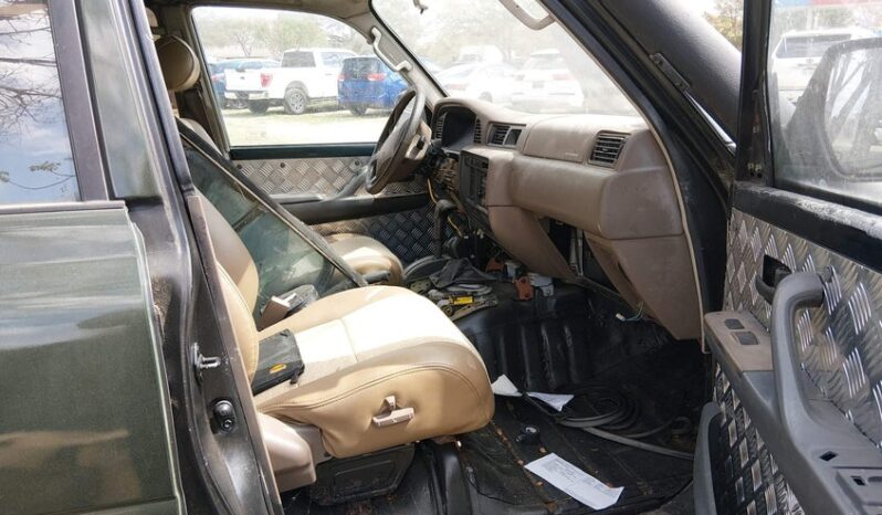 
								1995 Toyota Land cruiser full									
