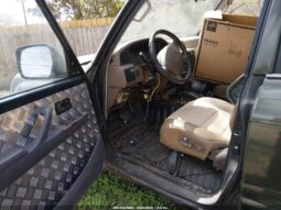 
										1995 Toyota Land cruiser full									