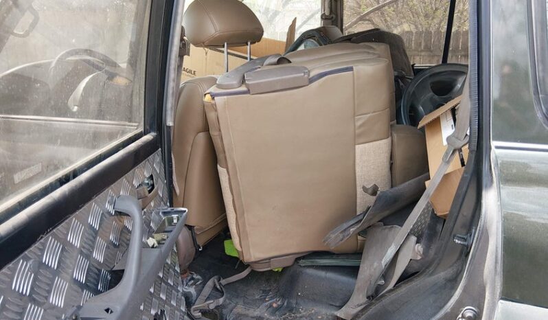 
								1995 Toyota Land cruiser full									