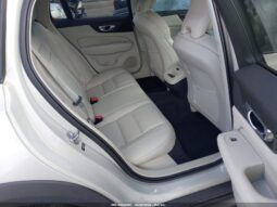 
										2021 Volvo V60 cross country full									
