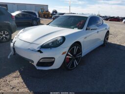 
										2013 Porsche Panamera full									