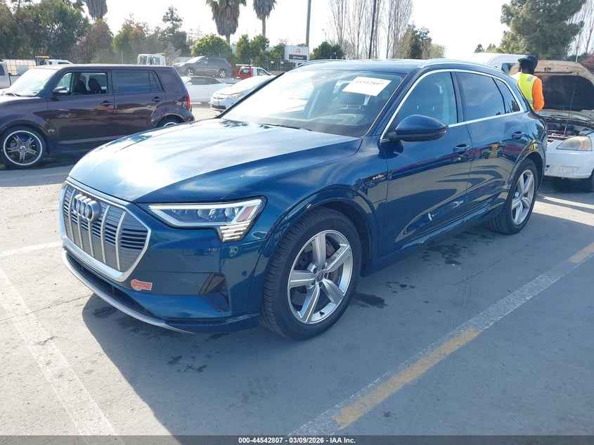 2019 Audi E-tron