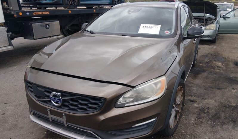 
								2015 Volvo V60 cross country full									